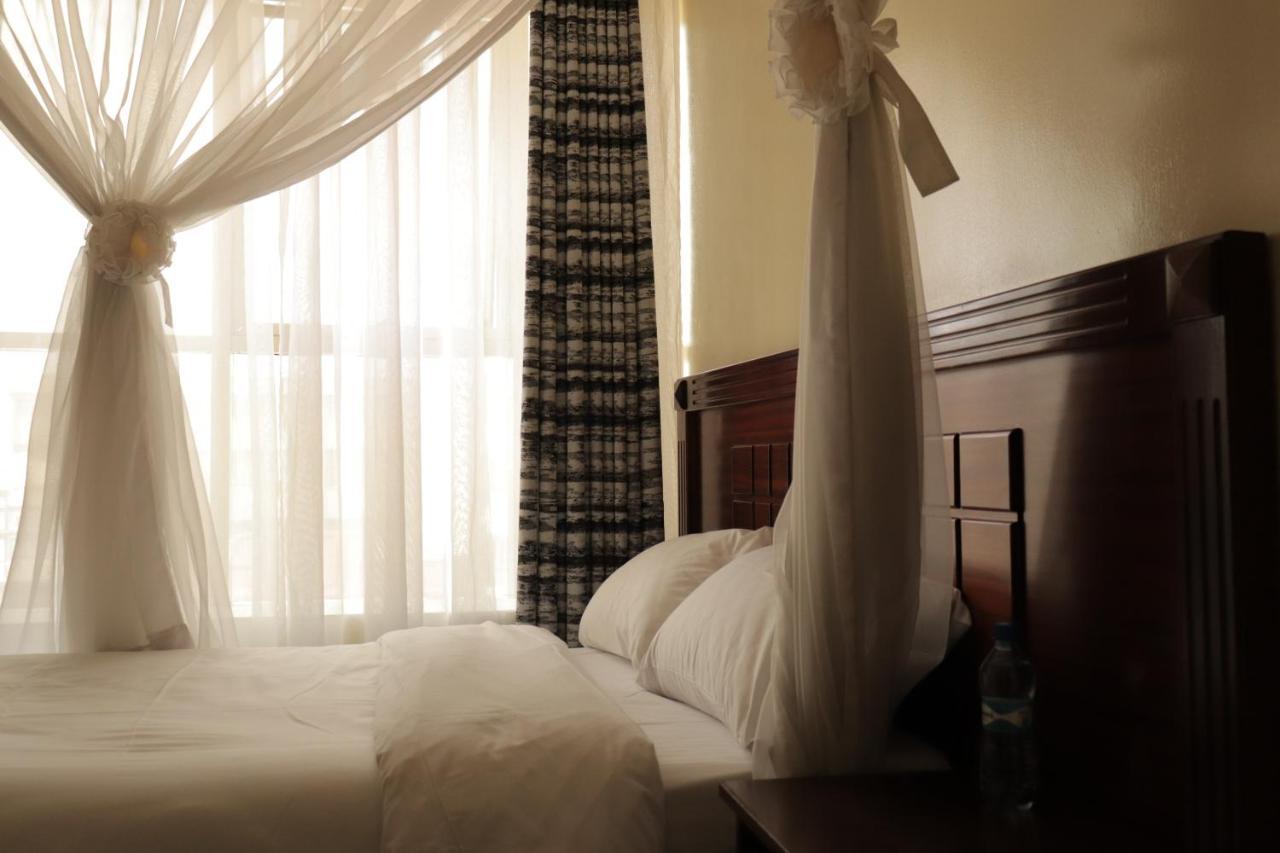 Kima Hills Hotel Nairobi Bagian luar foto