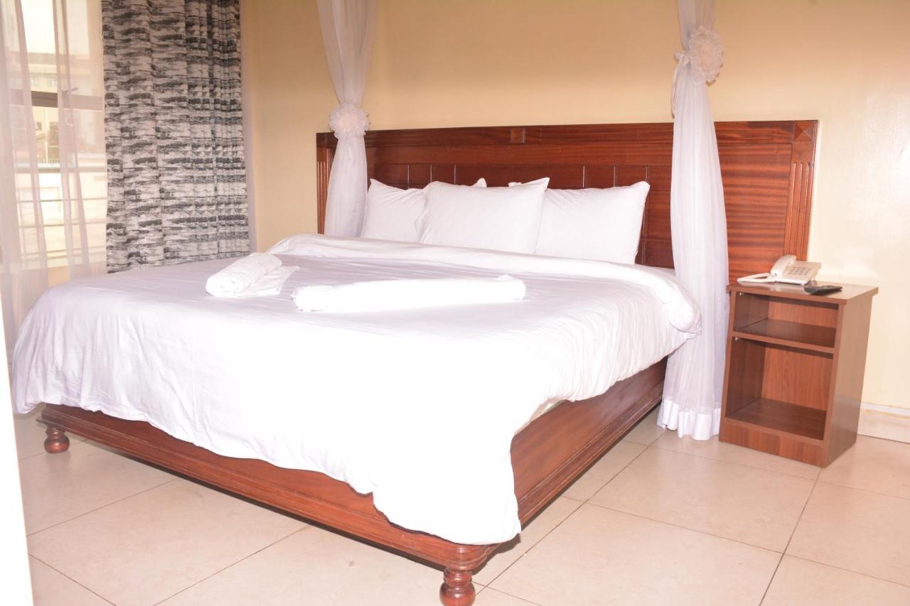 Kima Hills Hotel Nairobi Bagian luar foto